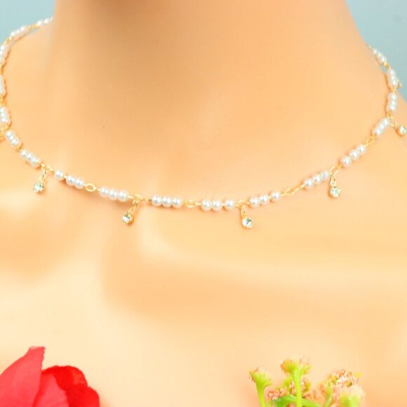 Delicate & Contemporary Necklace Chain, A Lovely Choice for Women, EVCH1717 - Picture 4 of 10